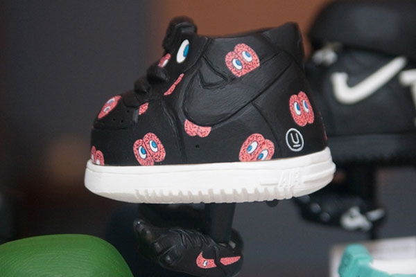 Michael Lau MiXTRA.SHOE SHOP (SAMPLE) չع